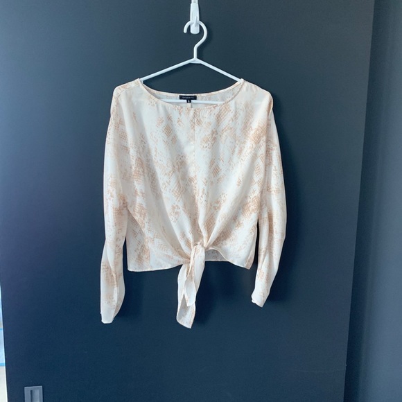 Silky front tie blouse - Picture 2 of 3